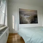 Luxury 2 Bedroom In The Heart Of Lejlighed Oostende