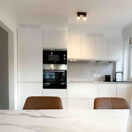 Apartment Luxury 2 Bedroom In The Heart Of Ostend